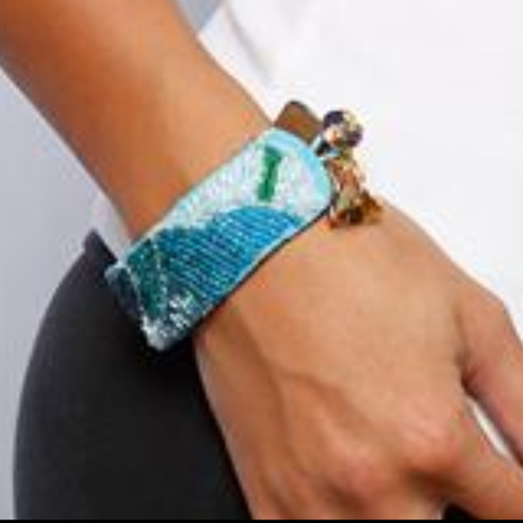 DISNEY COUTURE POCAHONTAS LEATHER/BEADED 14KT GP CHARM BRACELET (HANDMADE)**NEW! - Picture 6 of 6